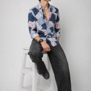 Abstract Geometric Print Shirt