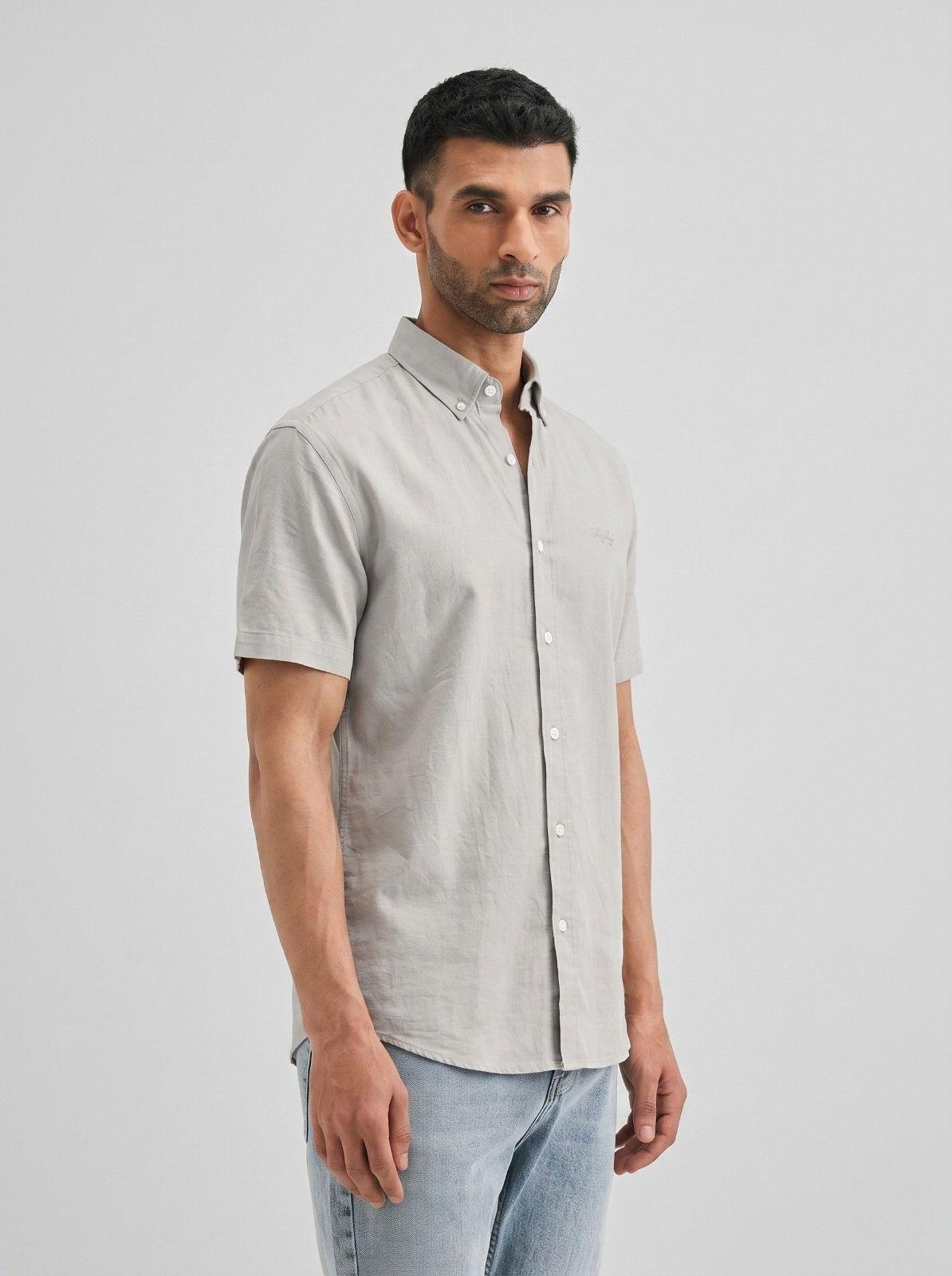 Light Grey Solid Casual Half Sleeve Shirt