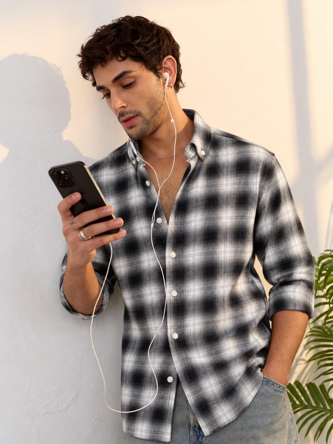 Relaxed Fit Black & White Check Casual Shirt
